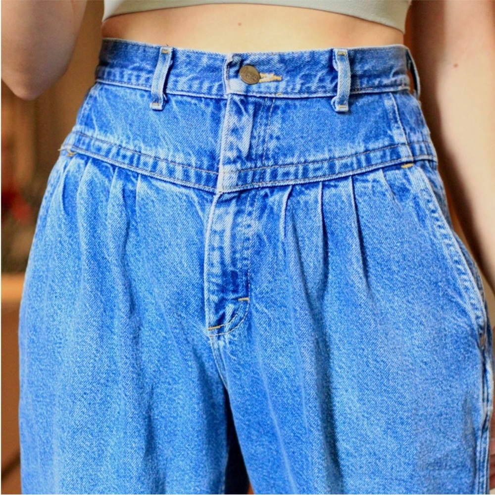 Vintage 1980’s/90’s High Rise Pleated Yoke Jeans